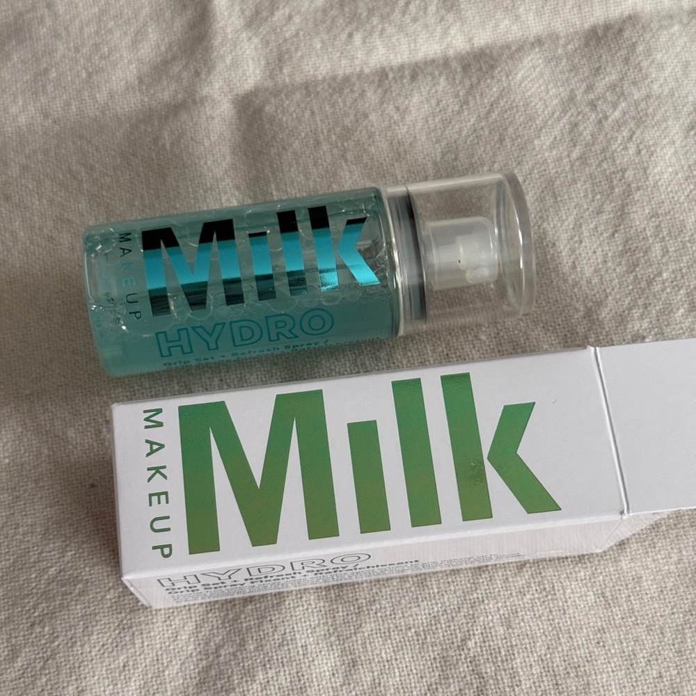 New Milk Makeup Grip Set Refresh Setting Spray